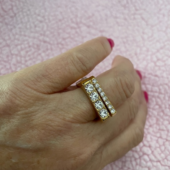 Crystal Ring Set Clear Crystals Size 8 - Picture 9 of 15